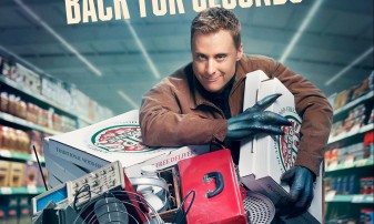 Alan Tudyk as Harry in Resident Alien, Season 2 Key Art