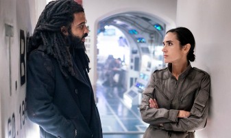 Daveed Diggs and Jennifer Connelly in Snowpiercer