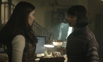 Bitsie Tulloch as Lois Lane and Sofia Hasmik as Chrissy Beppo in Superman & Lois