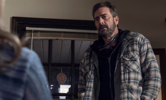 Jeffrey Dean Morgan as Negan, Hilarie Burton Morgan as Lucille - The Walking Dead